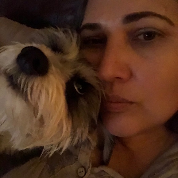 Meet your Posher, Angelina - Picture 3 of 3